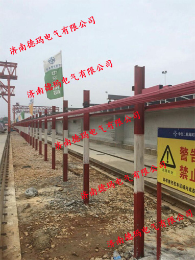 室外龍門(mén)吊改造安全滑觸線案例介紹
